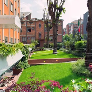 Hotel Eco & Bioriso Restaurant, Milan